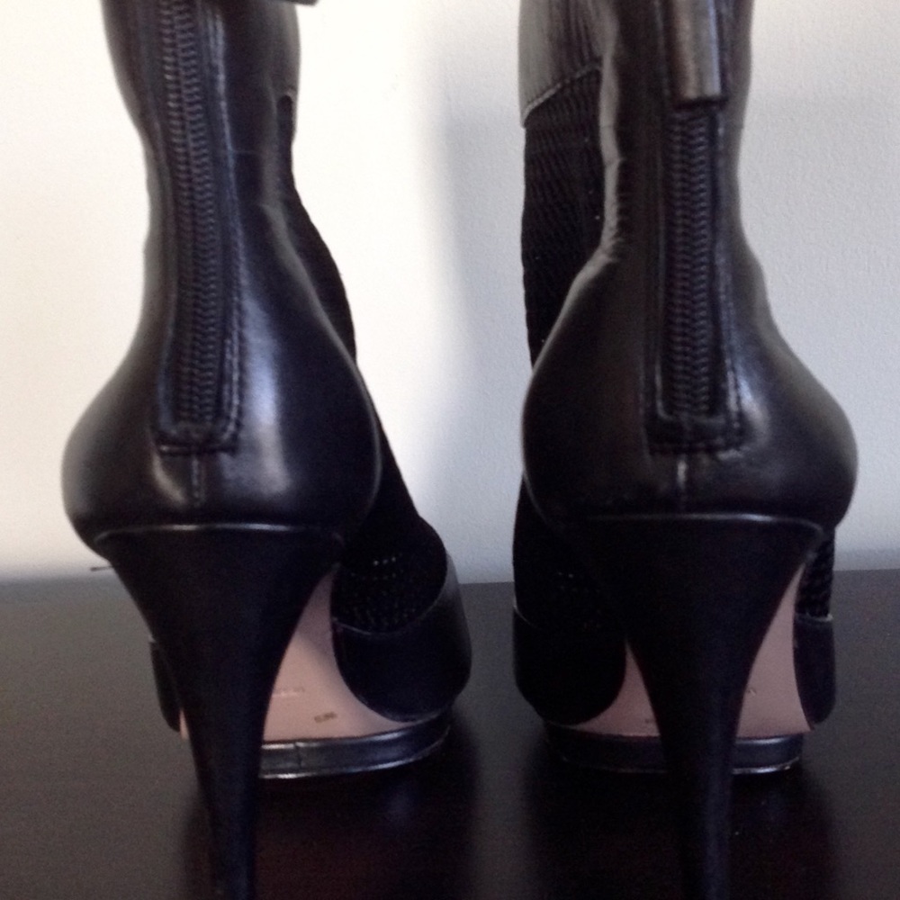 BCBGMAXAZRIA Ginni  Black Bootie - Picture 6 of 7
